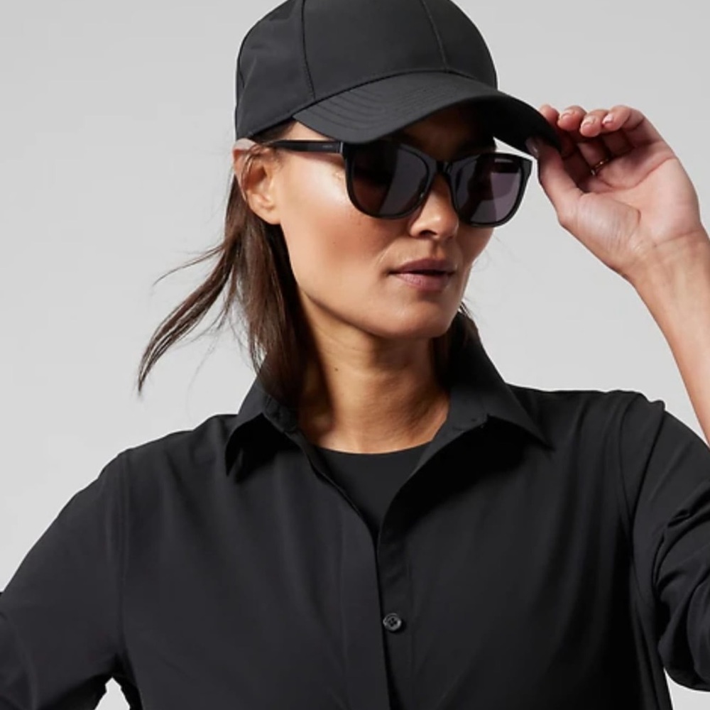 Athleta Black Sunglasses (partially plant based)